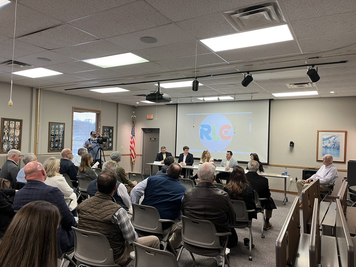 RLACC_Gov's tweet photo. Thank you to everyone who came out to our Conversations With Your Legislators event this afternoon! https://t.co/rfC53H5xdL