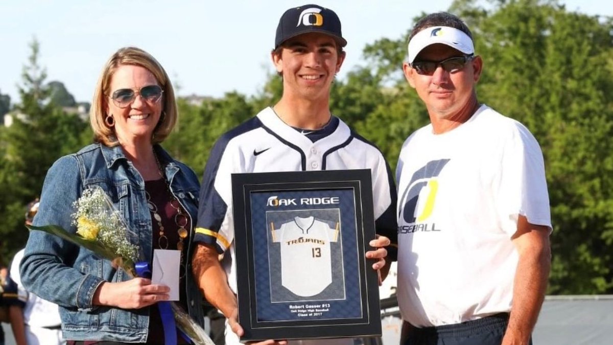 Minor League Baseball (@milb) on Twitter photo After an elbow injury curtailed his dad's playing career with the #Brewers, Robert Gasser (<a href="/robertgasser5/">robert gasser</a>) is getting his own chance with Milwaukee.
atmlb.com/3Z19PQr After an elbow injury curtailed his dad's playing career with the #Brewers, Robert Gasser (<a href="/robertgasser5/">robert gasser</a>) is getting his own chance with Milwaukee.
atmlb.com/3Z19PQr