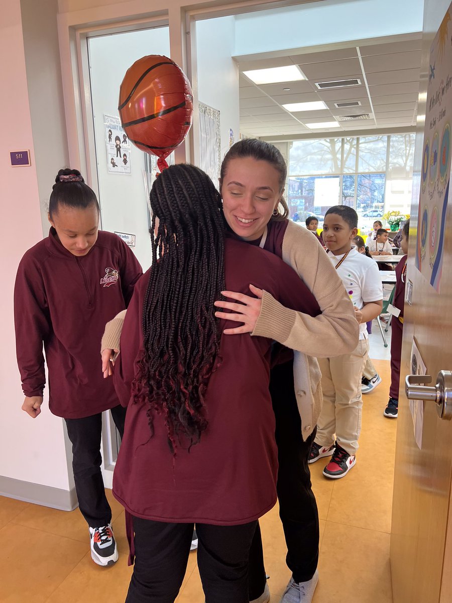 Pleasure coaching this great group of girls! We won the ‘chip!! Lincoln Leadership Academy Charter School 5th/6th grade girls team are league CHAMPS! 💪🏀