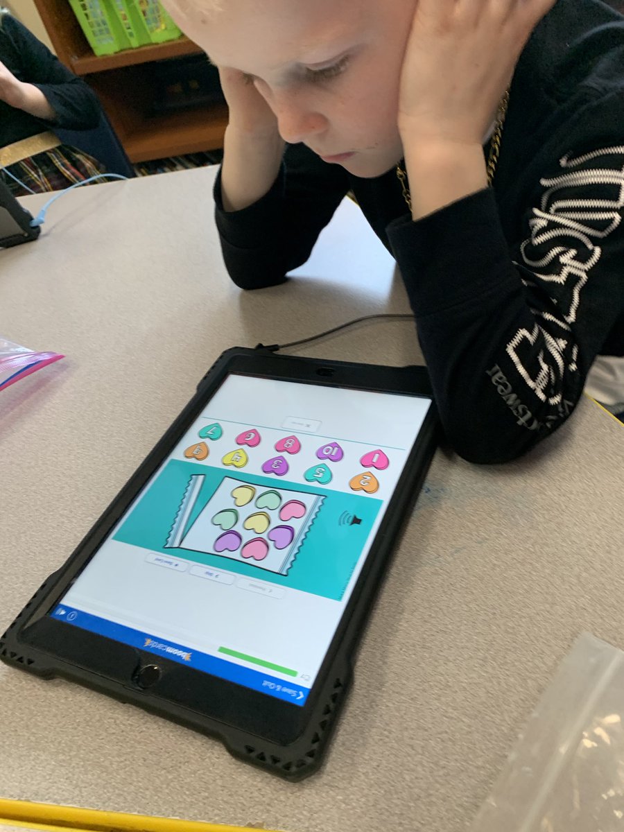SundhInnovates's tweet photo. So fun to work on #BoomCards to help Ss get immediate feedback and practice skills #MrsHowell’sClass @stonehockerD70 #d70raptors #d70shinyapple https://t.co/w7xfTxV99G