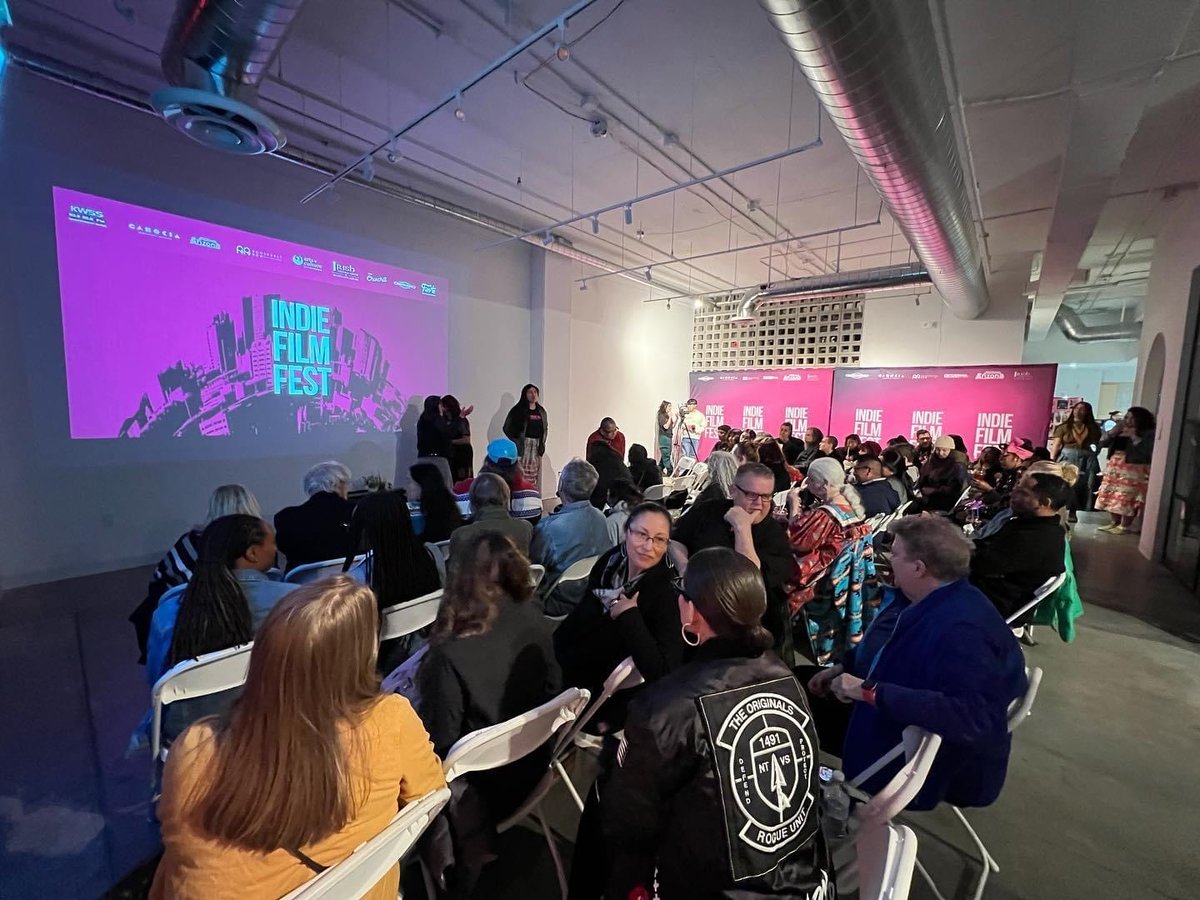 NMCCAP's tweet photo. #Orginalstorytellersnight at @CahokiaPhx Team got to be a part of the first ever #CreativeHappyHour! This was the VERY FIRST time the Indie Film Fest has had a night that recognizes & celebrates Native creators & their contributions to film, creative shorts and live storytelling. https://t.co/vTA36OodjK