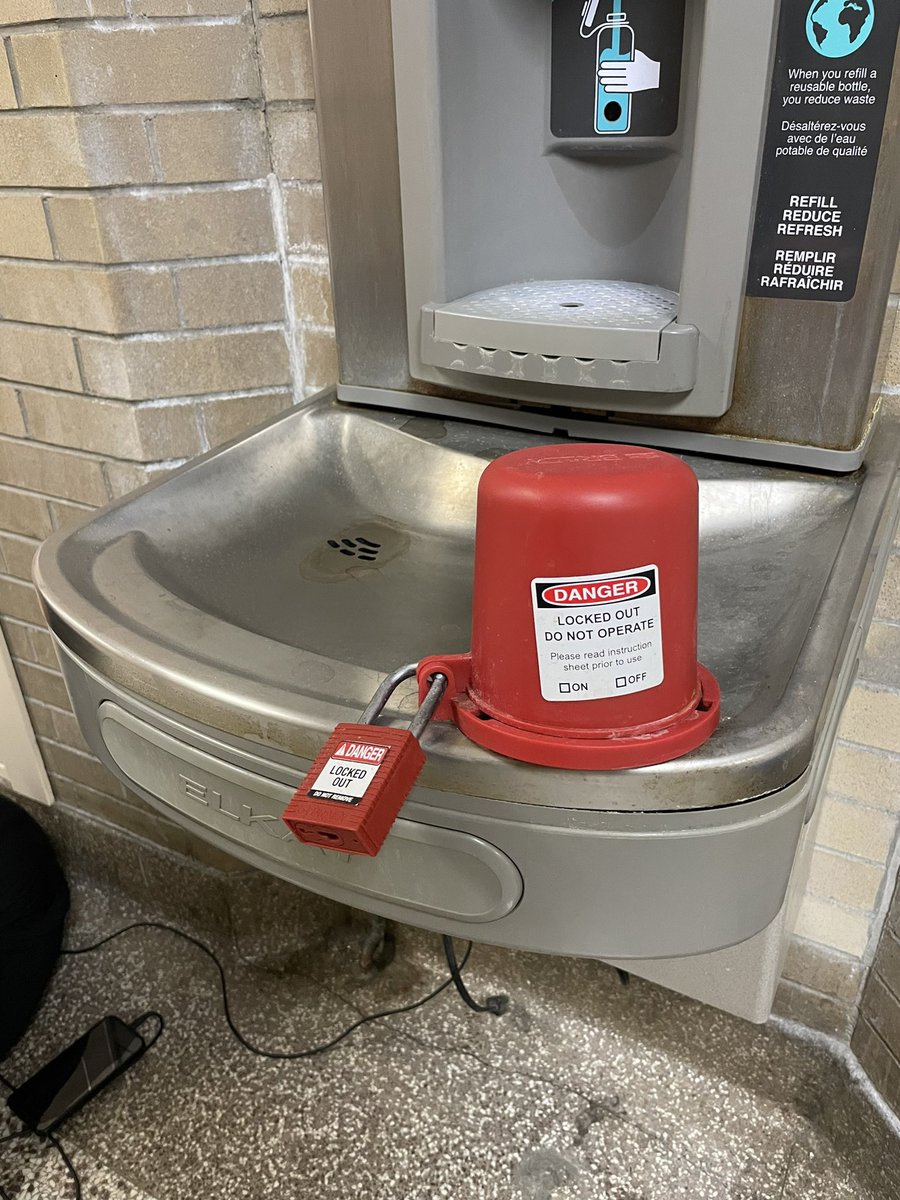 The drinking fountain here at East Palestine High School literally has a LOCK on the nozzle that says “DANGER: DO NOT OPERATE” BUT THE DRINKING WATER IS 100% SAFE, RIGHT?