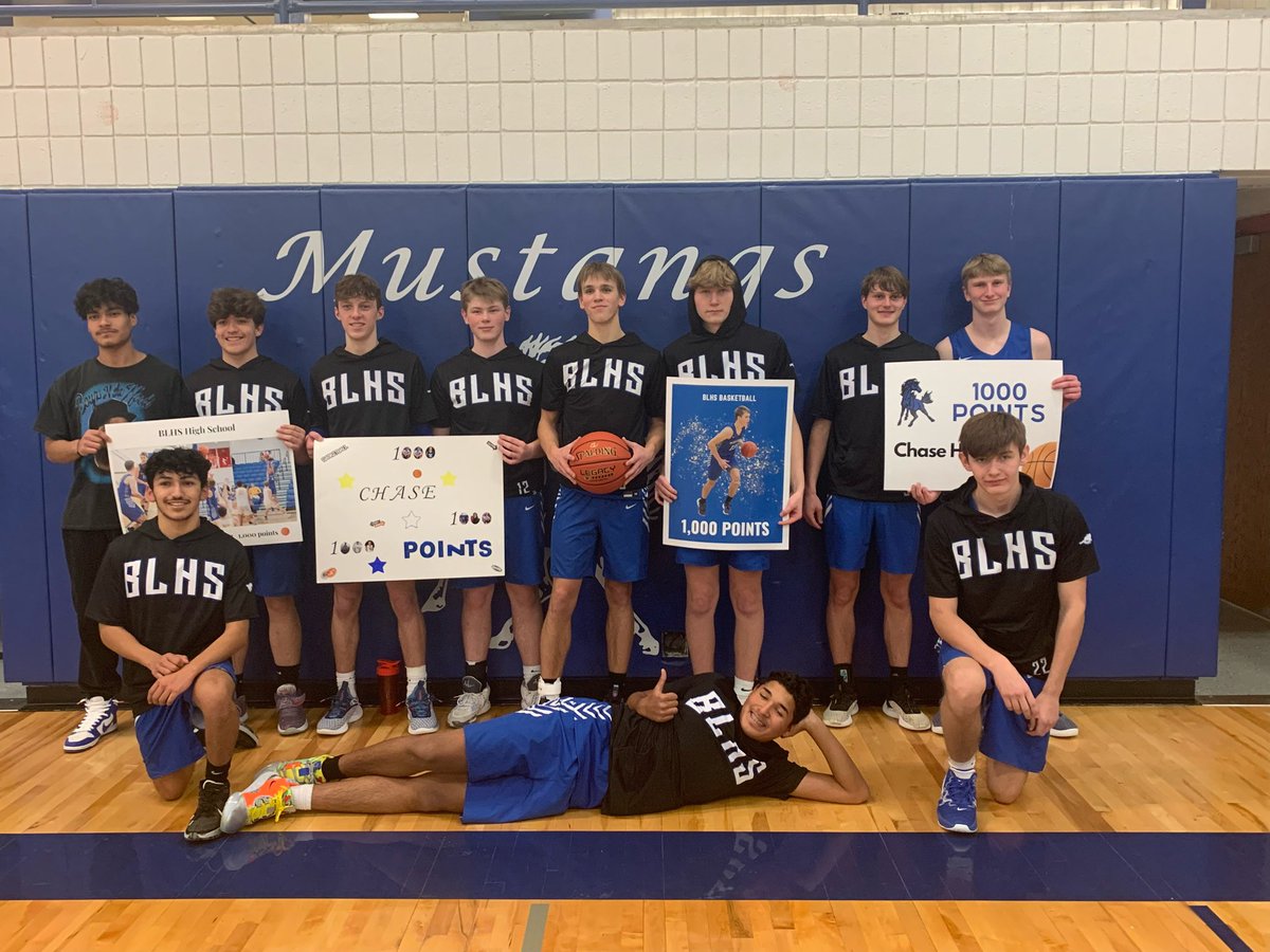 BasketballBLHS's tweet photo. Congratulations to Chase Hubin for hitting the 1,000 Point milestone on Friday night! Keep it up, Chase! 🐴🏀 https://t.co/IpL98tiBDJ