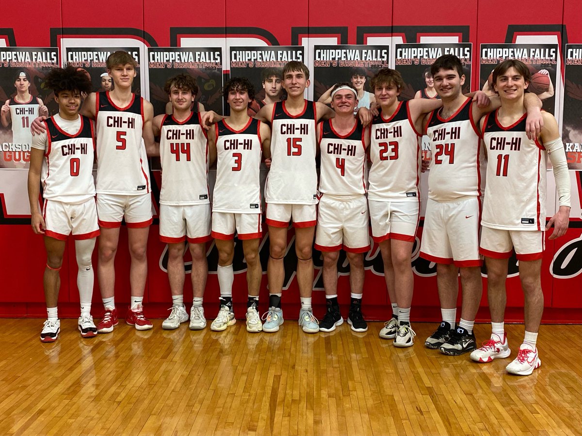 We were grateful to have Senior night and we made the best of it coming away with a 68-66 win vs a good Holmen team. Thank you to all our seniors for what you have done for our ⁦@ChiHiBasketball⁩ program. #notdoneyet #mightycardinals #fortheculture