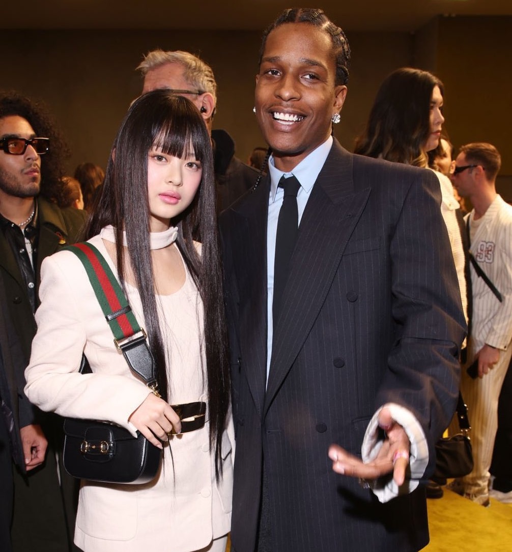 xamchan2's tweet photo. Hanni Newjeans attends her first Gucci event in Milan: https://t.co/epmpS8GqWv
#HANNIxGUCCI #HANNI #GucciFW23 #MilanFashionWeek https://t.co/05J4PtcZj4
