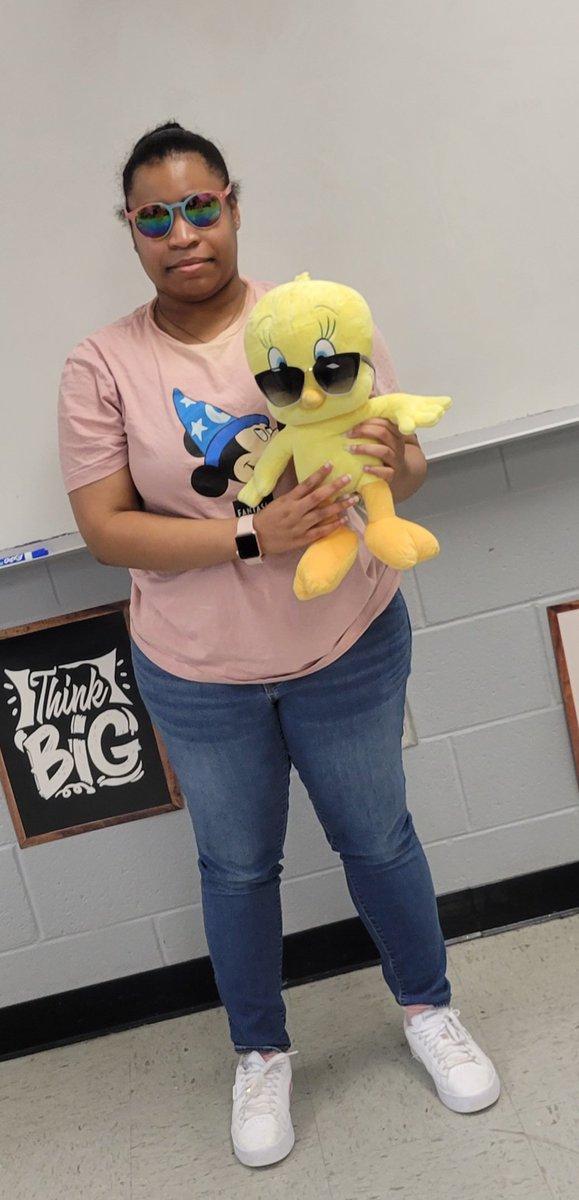 ChhsMightyStang's tweet photo. "TODAY WAS DRESS AS YOUR FAVORITE CARTOON CHARACTER" #NoonanSyndromeAwarenessMonth
#CongenitalHeartDefectAwareness
#HeartDiseaseMonth #ForGabbi😇❤💙 @TweetDCS_CHHS @DCSeNews https://t.co/LvddRxeQzC