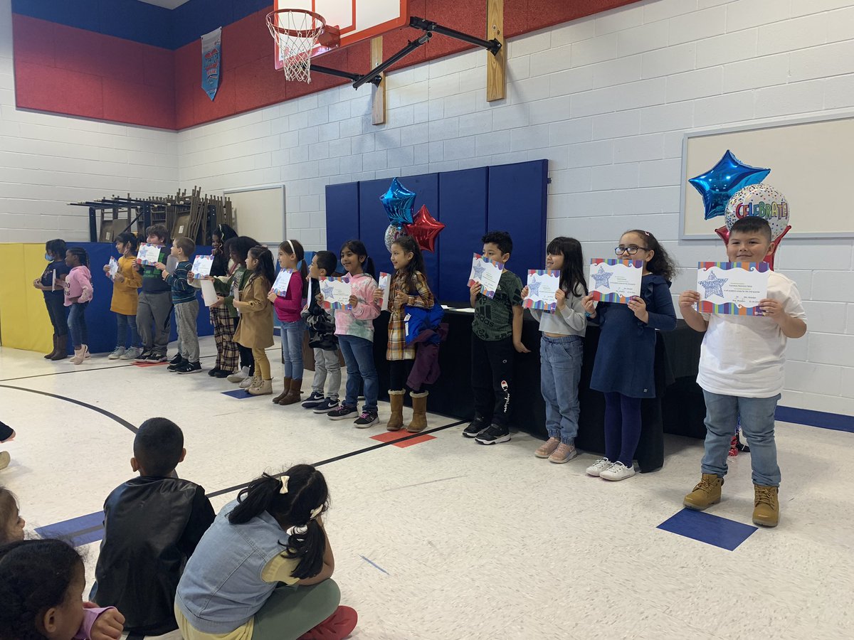 mcubb's tweet photo. So proud of our students! Such hard work during the second quarter. 👏🏻🤩🏆 #awardceremony #dumfriesdragons @DumfriesES https://t.co/8uqcBOz7VB