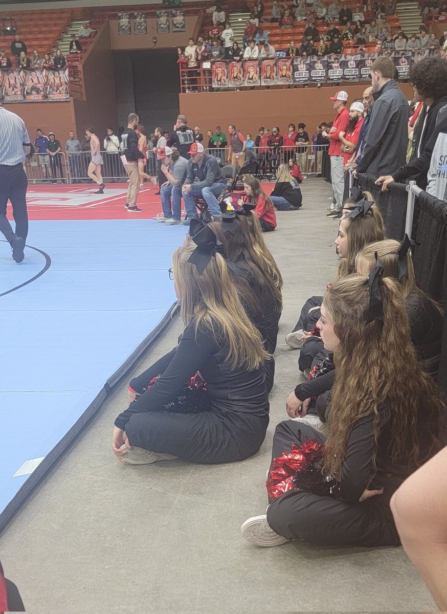 Wamegocheerdaz's tweet photo. State Wrestling Day 1 ✔️

All 6 @WamegoW qualifiers wrestle tomorrow starting at 9am!! https://t.co/AY3SIvmW75