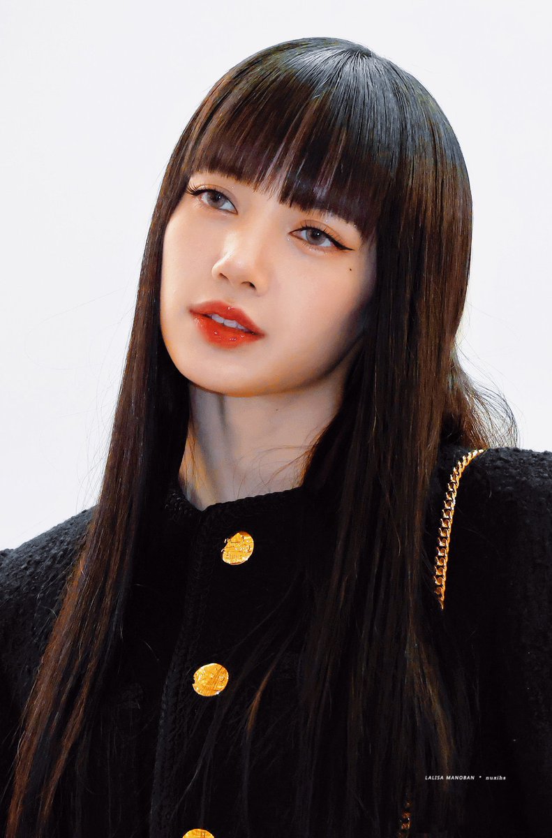 สวัสดีตอนเรา อีก 5 ชม. สุดท้าย
เราปลดล็อคได้แล้วที่ที่
600K 🔓
700K 🔓
ไปต่อกันครับที่
1M  🔜

LISA CELINE AMBASSADOR
#LALISAatCelineKR
#LISAXCELINE