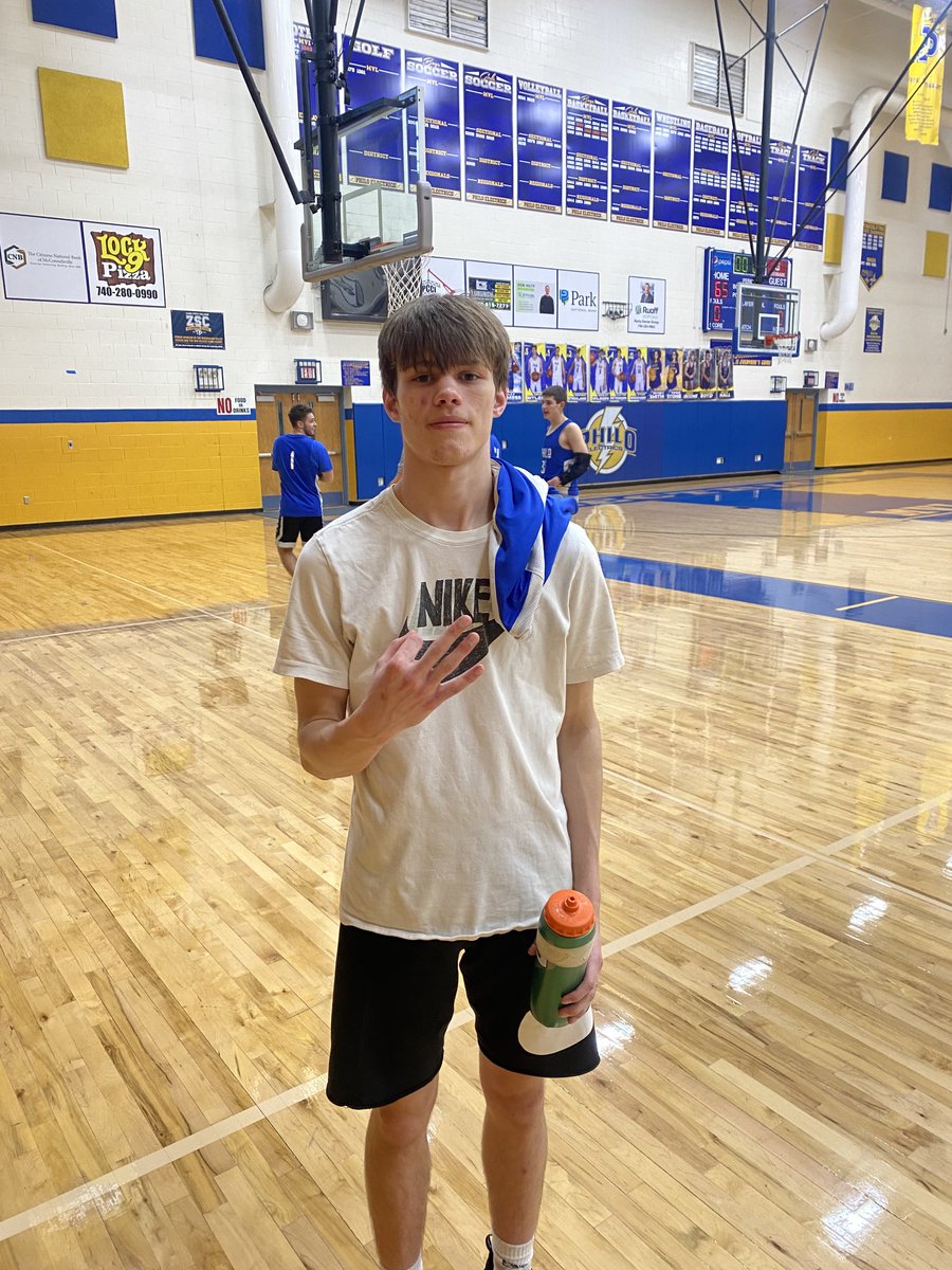 PhiloBoysHoops's tweet photo. Congratulations to our 3 point shootout champion Wesley Wilson with a round of 17 making 4 out of 5 from the money ball rack 👌🏻⚡️⁦@PhiloAD⁩ ⁦@FranklinLocal⁩ https://t.co/CDb5eO4FMC