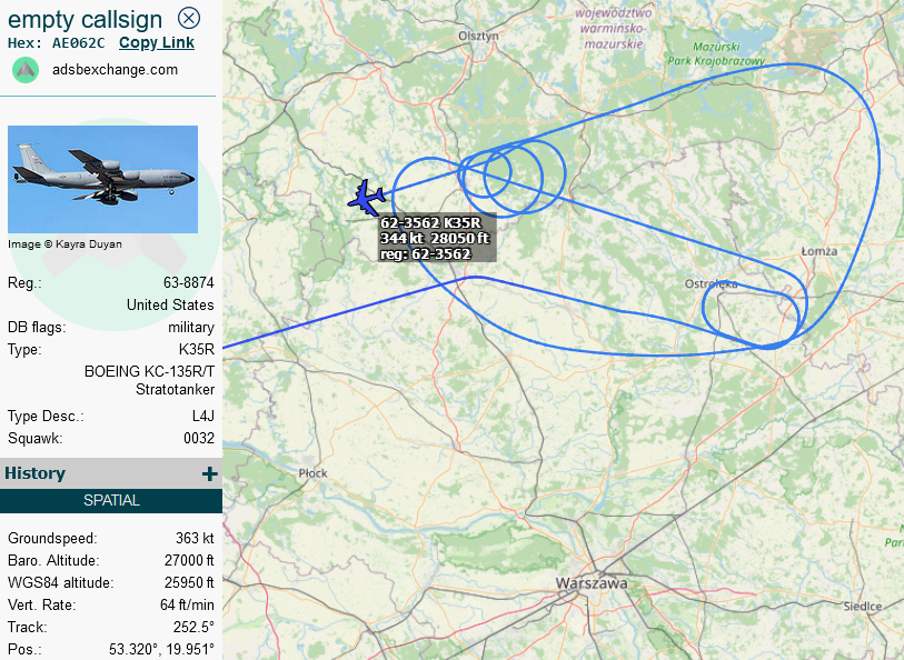 SirListenalot's tweet photo. The fact that #BART13-14 flew in formation all the time on their round trip out of Spangdahlem makes me think they refueled #B52's #MURK51-52 on their way to Moron after their fly-over in Estonia. Pics show 1240z / 1405z https://t.co/eYDBVnFPzi