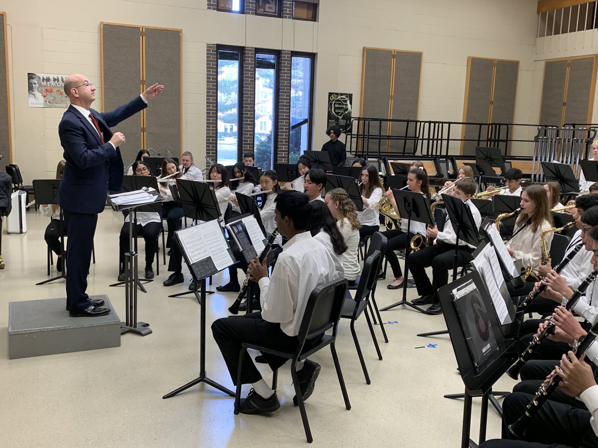 Fremd Bands tweet media