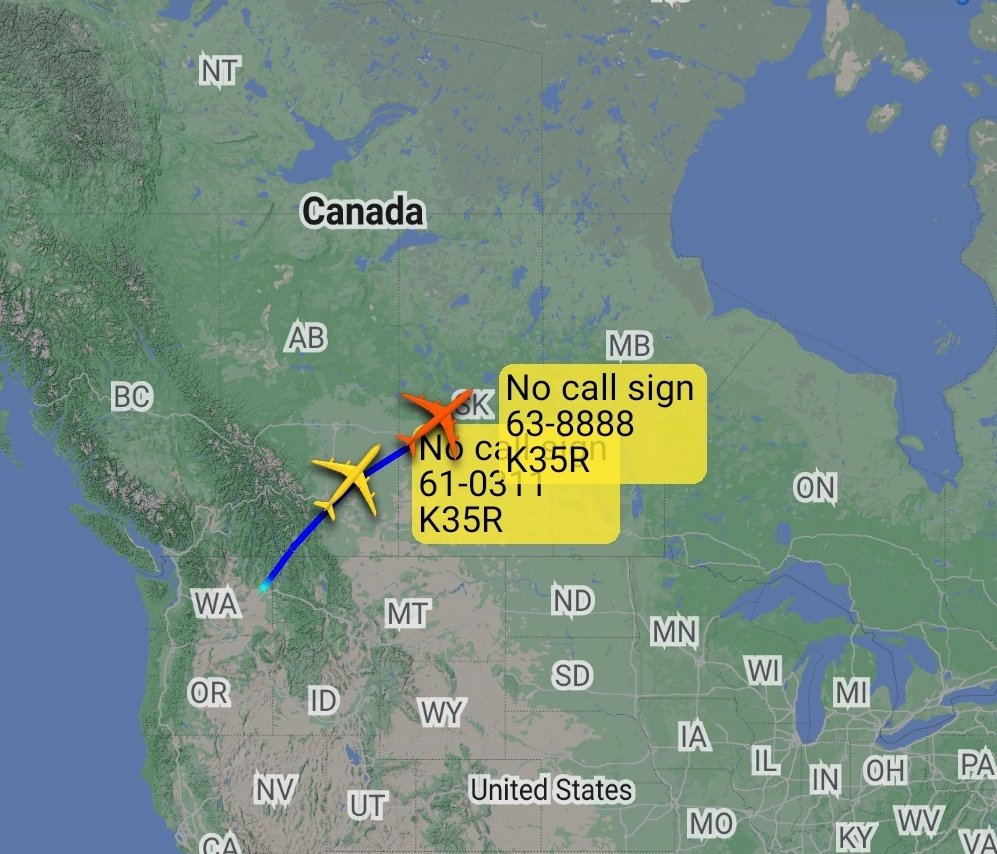 is_keelu's tweet photo. USAF
Boeing KC-135R Stratotanker 

63-8888 #AE023C
61-0311 #AE04EB https://t.co/bJNmJrLLc3