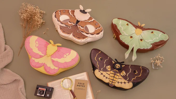  MOTH BAGS ARE HERE!!From today to March 10th, you can *finally* pr30rder your very own Moth Bag, set for delivery in Q4! l1nk and all the info below!   