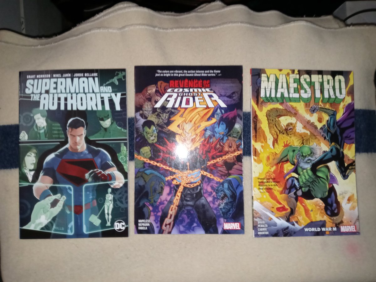 devastation79's tweet photo. got a new* copies of #elvira biography &amp; #creepshow..a killer new #funkopop few magazines &amp; a bunch of tpbs* &amp; hardcover graphic novels(including the last #reckless book I needed to complete the HC set)!amazing #docstrange omnibus(on sale)killer find! #readboooks https://t.co/pNzuF6yd6G