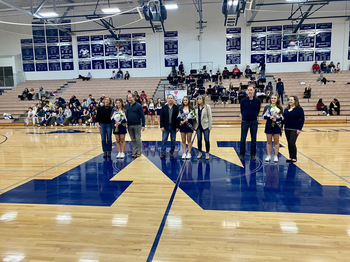 michaelRmoss's tweet photo. Congratulations to our Senior BVN Cheerleaders and Dancers. Thank you for the years of hard work and dedication #MustangProud https://t.co/1WTR32DQBl