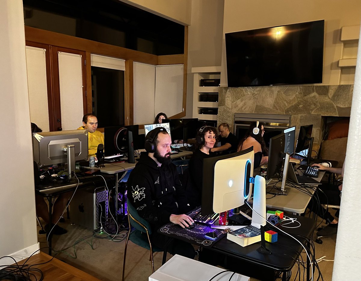 Sharon Coone tweet media