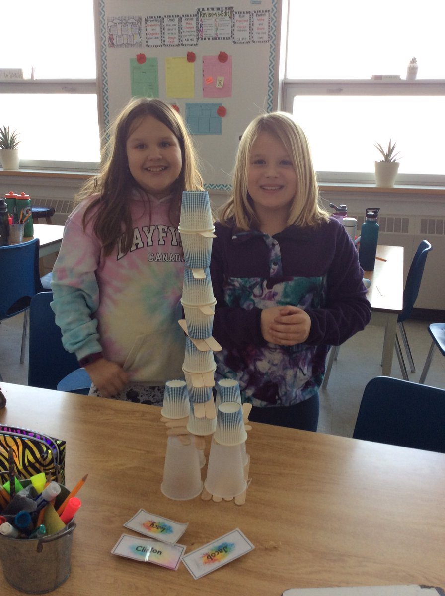 RegierReport's tweet photo. Today's building challenge: create the tallest structure using 4 big cups, 10 little cups and 20 Popsicle sticks.  @SeaforthPublic https://t.co/MwpiPQtJgU