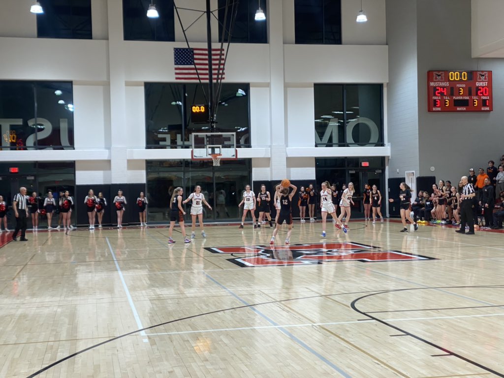 coachsowers's tweet photo. @MeridianMstangs tight game tonight exchanging leads back and forth ladies against Brentsville District HS Girls BB. 24-20 end of 3Q https://t.co/XixaxynGMO