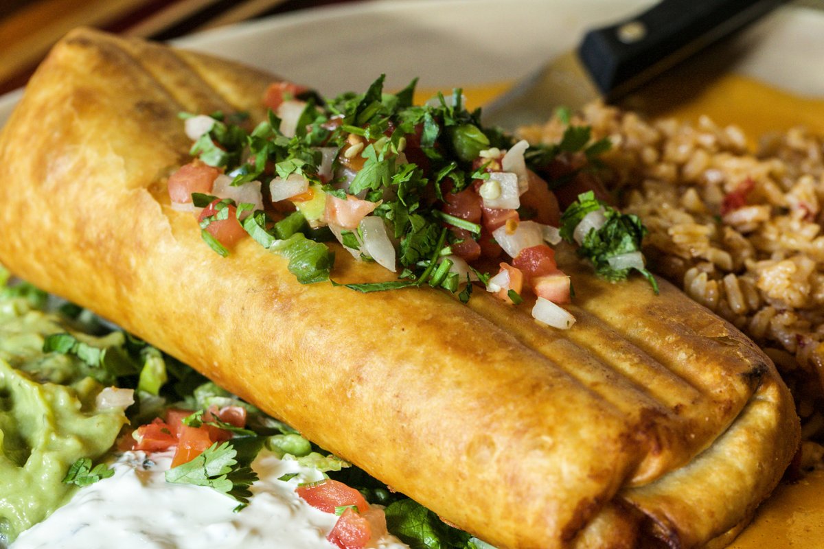MatadorRest's tweet image. Happy Friday! Our new seasonal menu items are here just in time for the weekend. Come by and try our new Chicken Chimichanga, served with all your favorite sides; Pico de Gallo, Chile-achiote rice, cilantro-lime sour cream, guacamole, and habanero sauce!