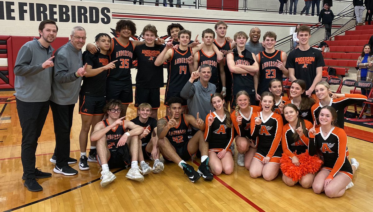 AHSRaptorsAD's tweet image. HUGE SHOUTOUT of CONGRATULATIONS to @AHS_BoysHoops on an INCREDIBLY GUTSY HARD FOUGHT GET AFTER IT COMEBACK 59-51 WIN!!!
Down 31-19 at half these MEN showed what we at @AndersonRaptors are ALL ABOUT &amp;amp; that’s we’re GONNA FIGHT &amp;amp; PLAY HARD TIL THE END!!! #LOVEtheseMEN #AHSisFAMILY