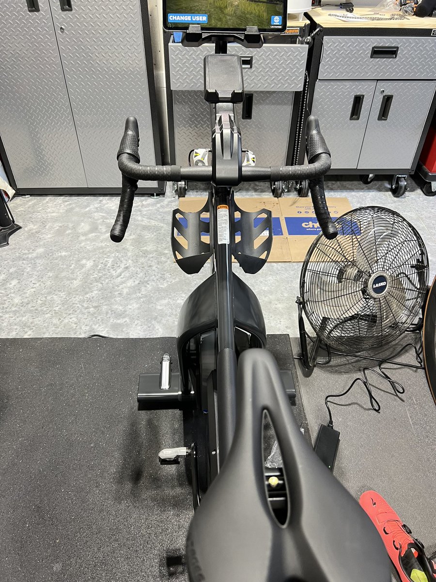 Lee Cable tweet media