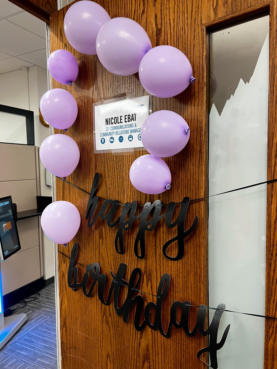 Nicole Ebat tweet media