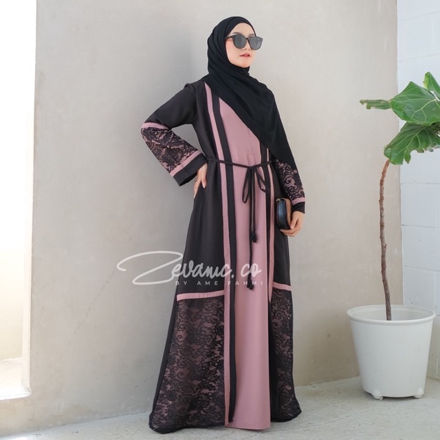 Syabania_Ep's tweet photo. Cek Reysha Abaya Maxi Dress Motif Renda Dikerjakan Oleh Tenaga Ahli 100% Ori Dan Realpict, Exclusive Fashion Gamis Muslim Dengan Desain Outer Aksen Brukat Diatur Bisa COD dengan harga Rp145.050 - Rp160.000. Dapatkan di Shopee sekarang! https://t.co/s0R5V23rKM https://t.co/MT0p3v7ps3