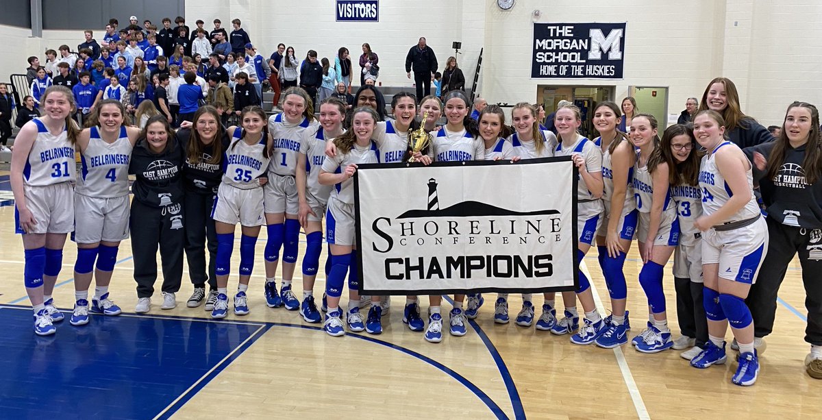 augeri_paul's tweet photo. ⁦@EHBellringers⁩ win 4th straight Shoreline title with 35-24 win over Cromwell. Teams could see each other again in Class M tournament. #ctgb https://t.co/W5IvhE72Je