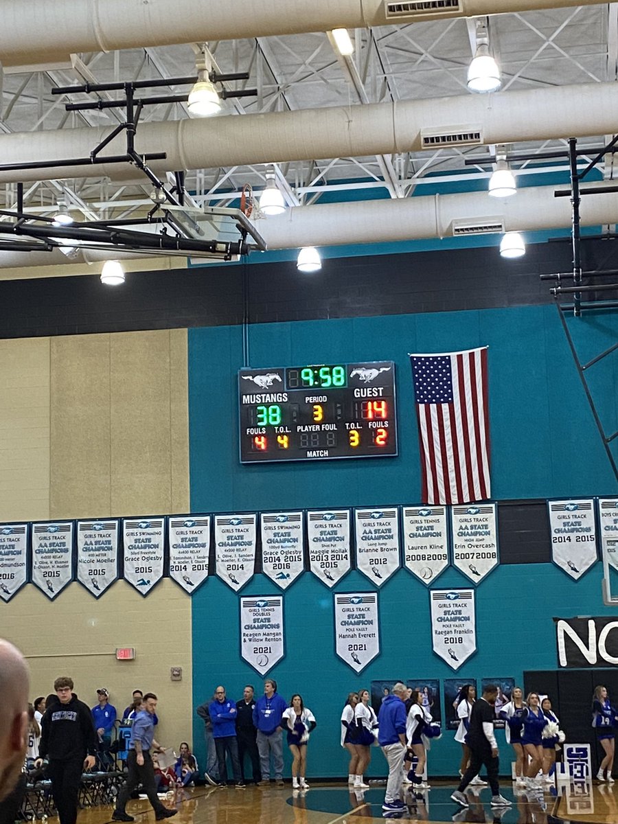 Brady Byrdwell (@bradybyrdwell) on Twitter photo HALFTIME: North Oldham- 38 Oldham County-14 . The #3 team in the state is looking D-A-N-G-E-R-O-U-S <a href="/nohs_basketball/">North Oldham Basketball</a> HALFTIME: North Oldham- 38 Oldham County-14 . The #3 team in the state is looking D-A-N-G-E-R-O-U-S <a href="/nohs_basketball/">North Oldham Basketball</a>