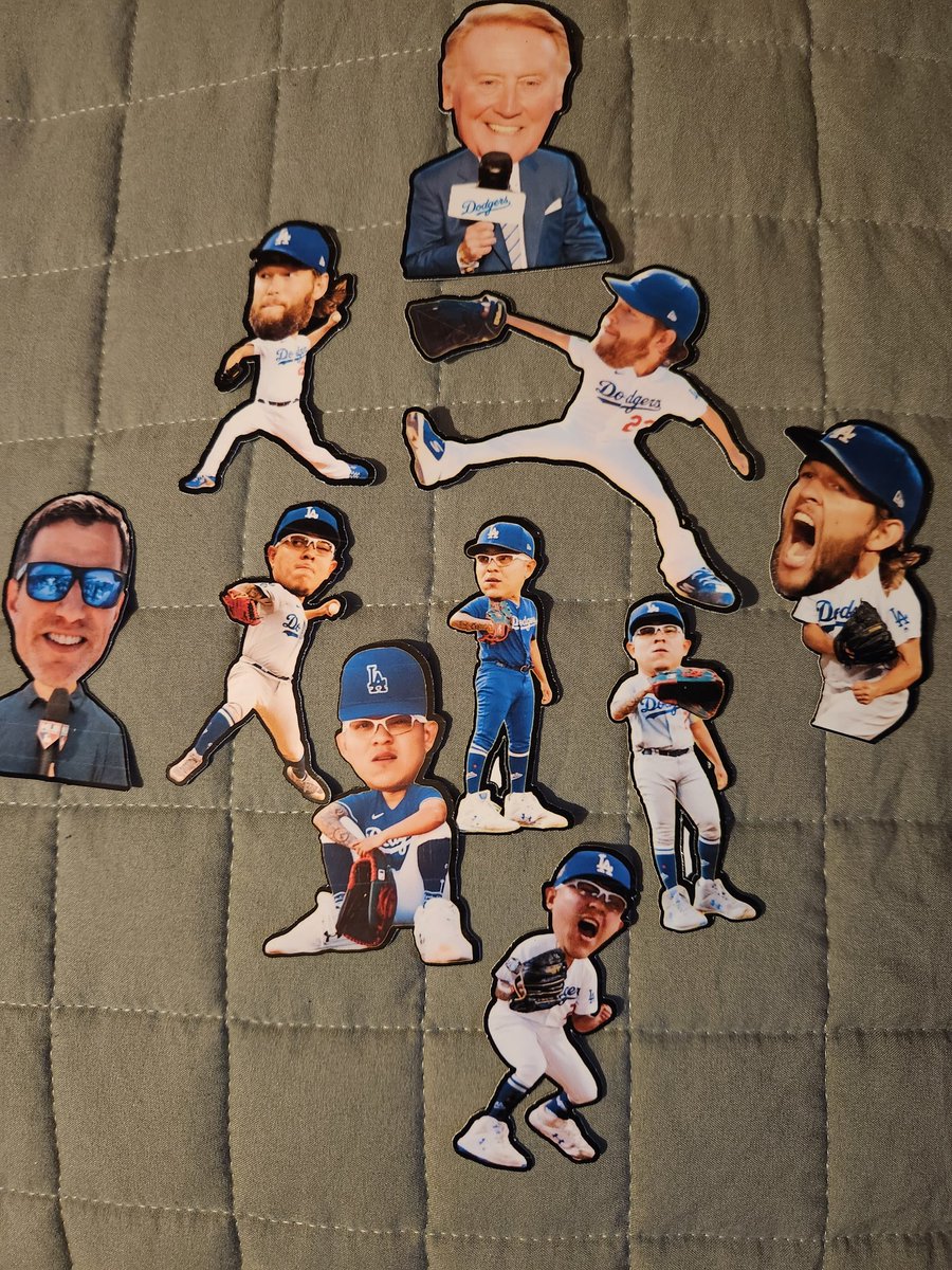 Good looking out @DoyersDave !! #JulioUrias #ClaytonKershaw #Vinscully  @Dodgers #DodgersST