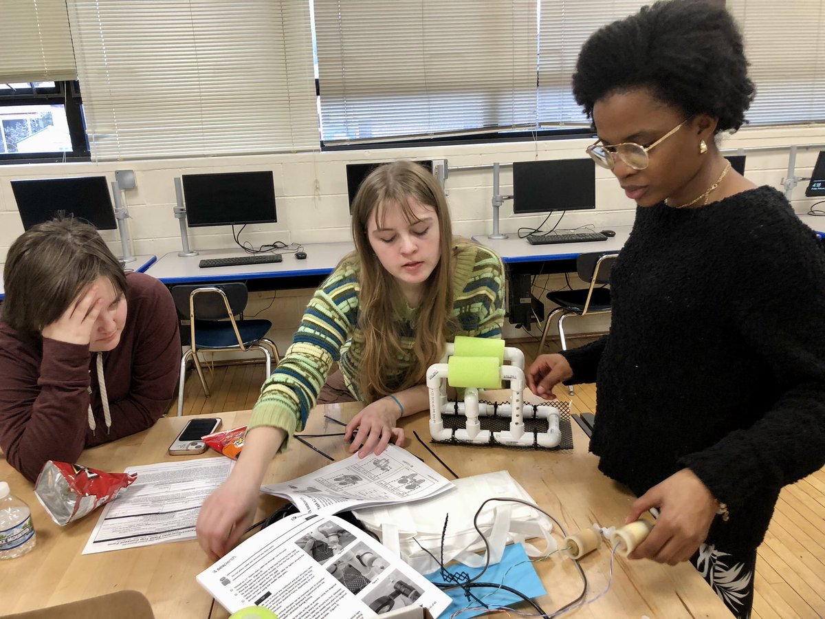 Cindy Curtis tweet media