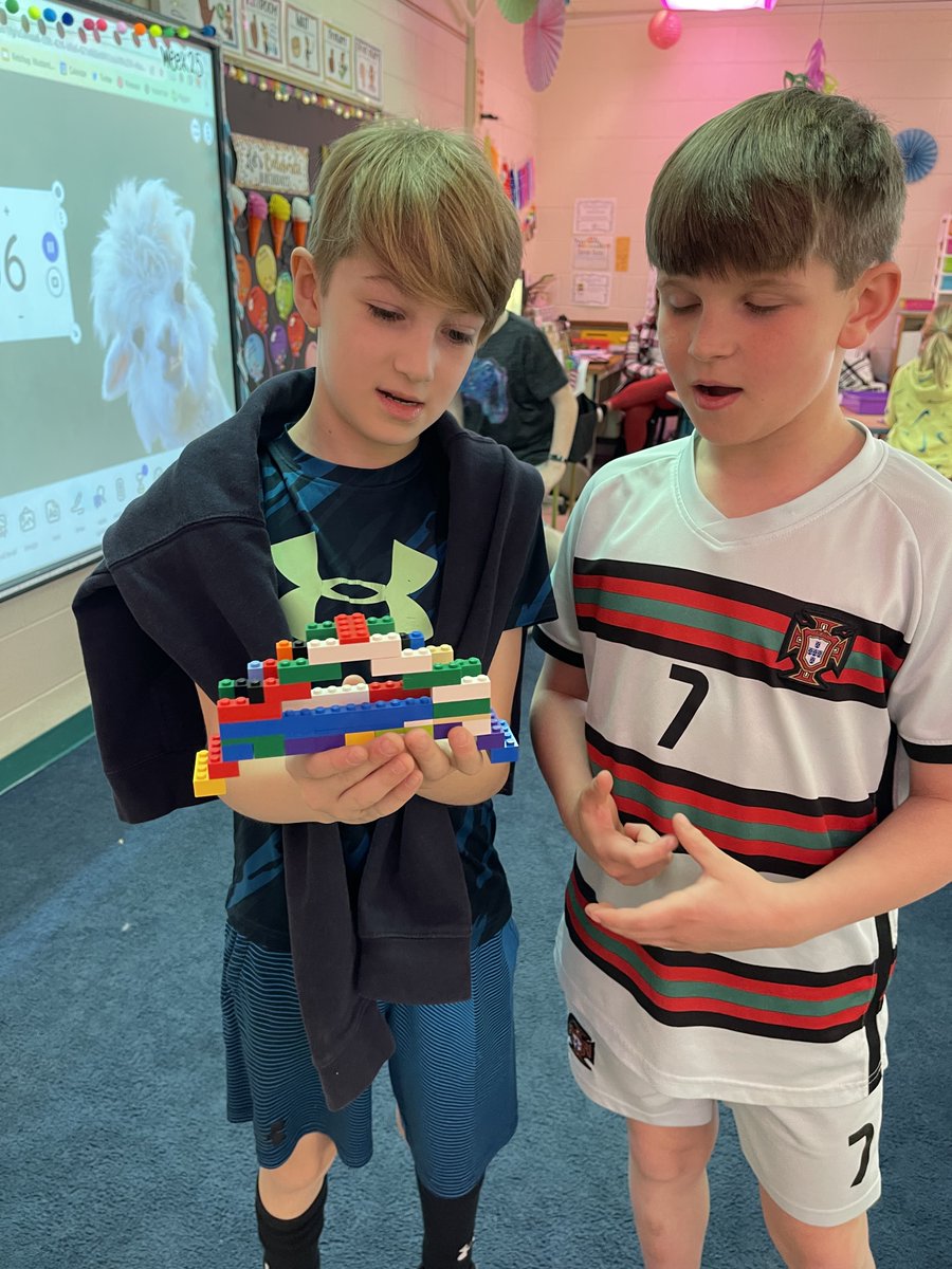 Sarah Dutoi tweet media