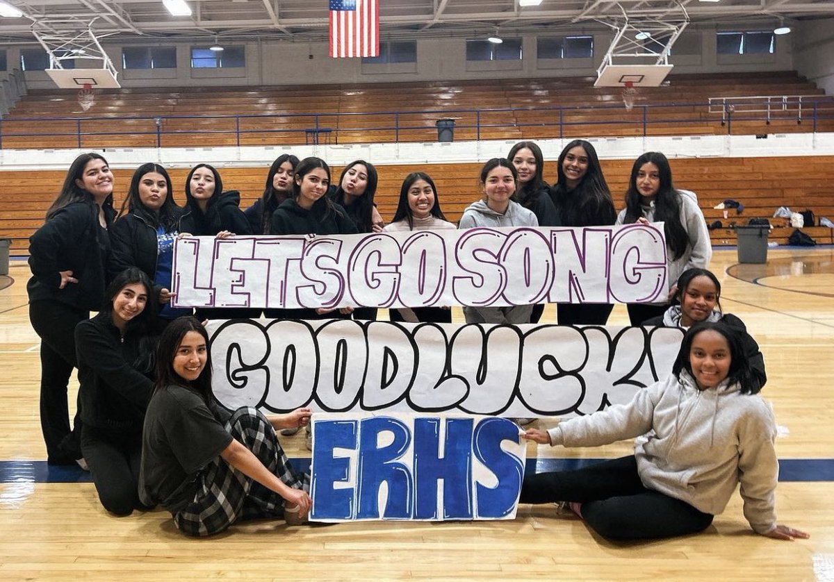 mrslealerusd's tweet photo. Good luck to @ElRanchoHS @elranchosong as they head to #USASpirit Nationals! Go get ‘em, ladies! @elrodeonews @elrodeonews https://t.co/EYeoDEqnQZ