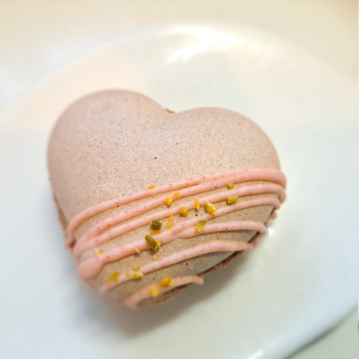 miwancoo's tweet photo. ハートのマカロン可愛すぎた〰️
ごめんね、既に販売終了してます
#coguma https://t.co/qUxJYZuteR