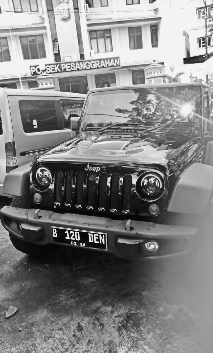 Tax Payer                   Tax Collector