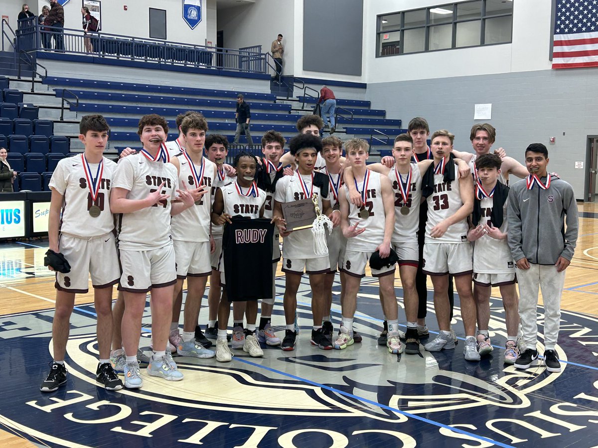 Fought together.
D6 #Champs together.
Your 2023 District 6 Champions!!!
<a href="/StateHighHoops/">SC Basketball</a> on to the next opportunity!
🦁🏀🥇