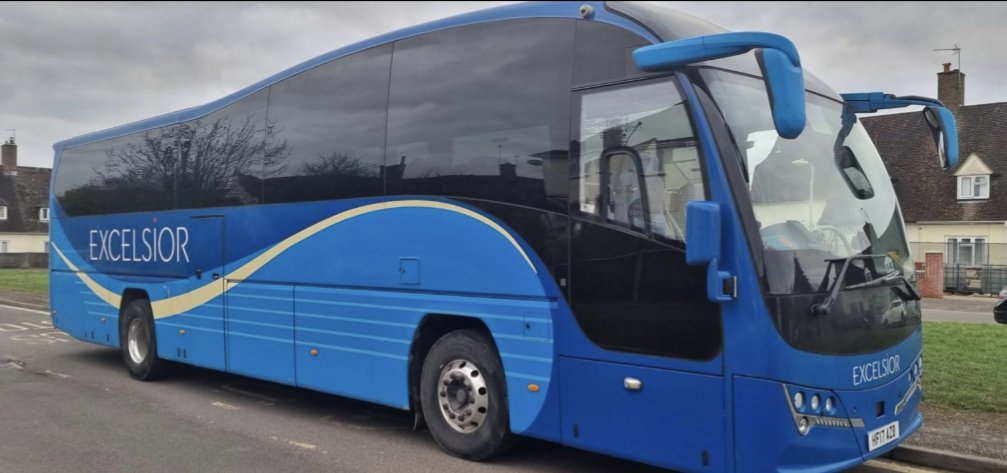 ExcelsiorCoach's tweet photo. Welcome on board @PooleTownFC for your trip to @BracknellTownFC.   Your ever-peesent  #team driver #AndyL is at the wheel in @ExcelsiorCoach fleet no: 2.  Enjoy your trip and bring back the points #effortlesscoachhire https://t.co/CeqSNqv3Lu