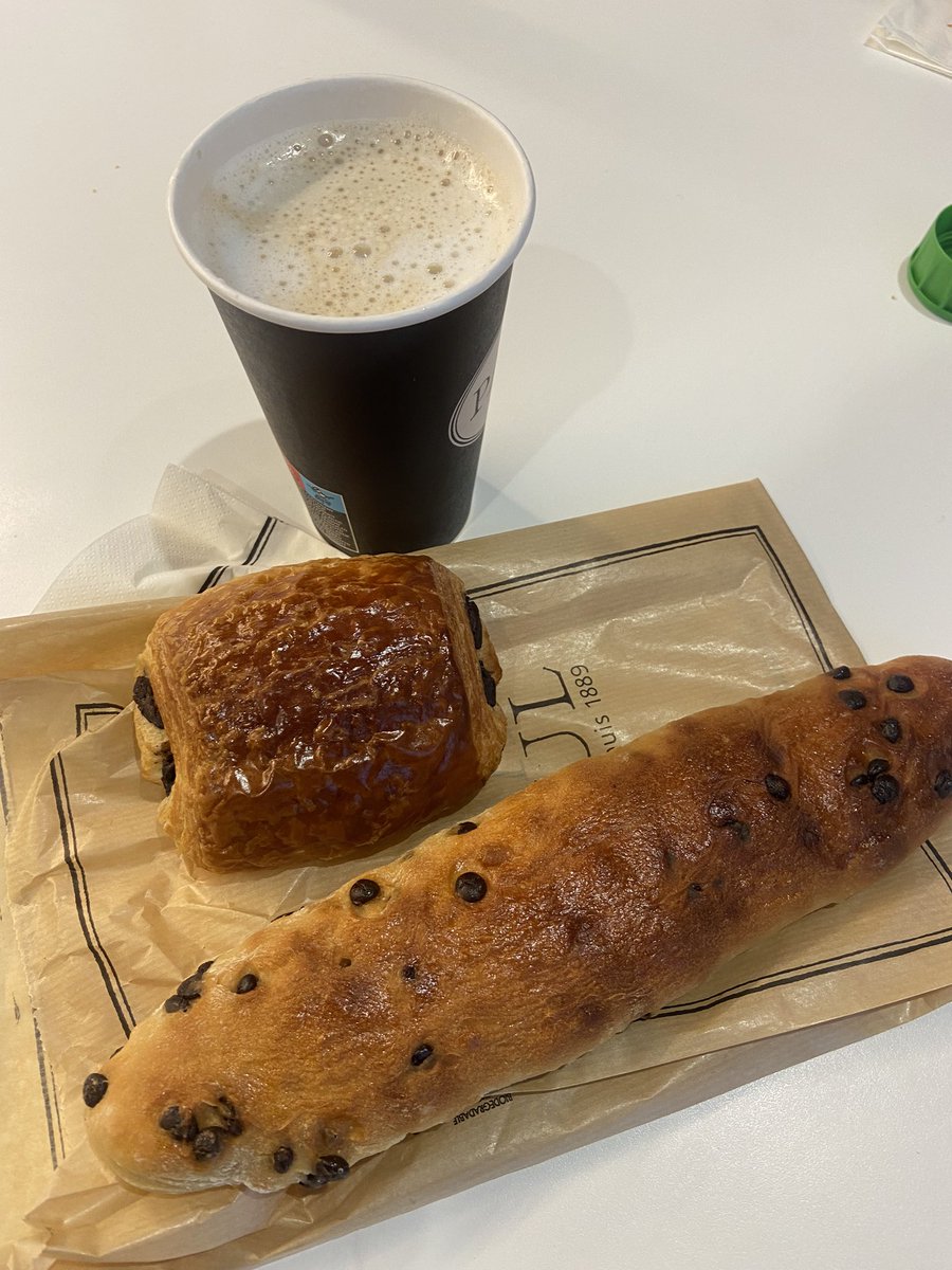 ski_ahs's tweet photo. Bonjour! https://t.co/M9SU2LczYR