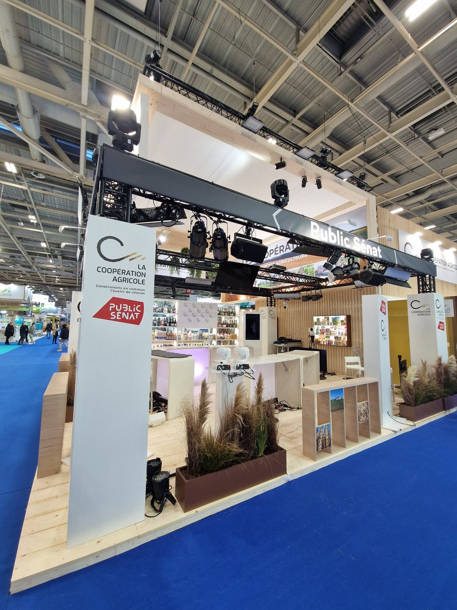 lacoopagricole's tweet photo. #SIA2023LCA |

Ça y est, c'est aujourd'hui ! Nous vous donnons rendez-vous au ❤️ du Hall 4 👉 stand B111 😉

Nous vous accueillons pour des moments de partages et de pédagogie autour du rôle clefs des #coopératives agricoles dans la construction de la #NouvelleFranceAlimentaire ! https://t.co/zwuHCtn4Jt