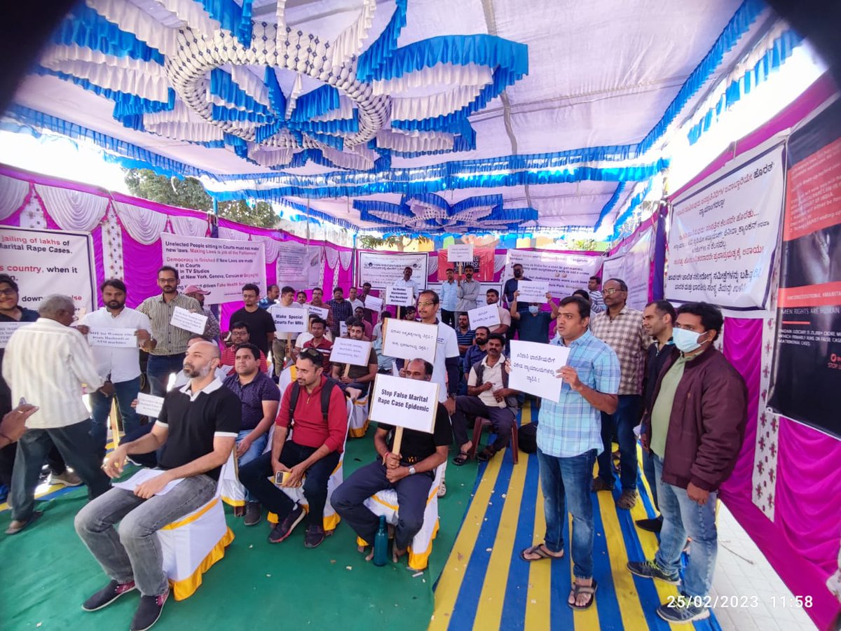 Ambar_SIFF_MRA's tweet photo. The #BengaluruHungerStrike by @realsiff has begun https://t.co/8q2BZZz6eW