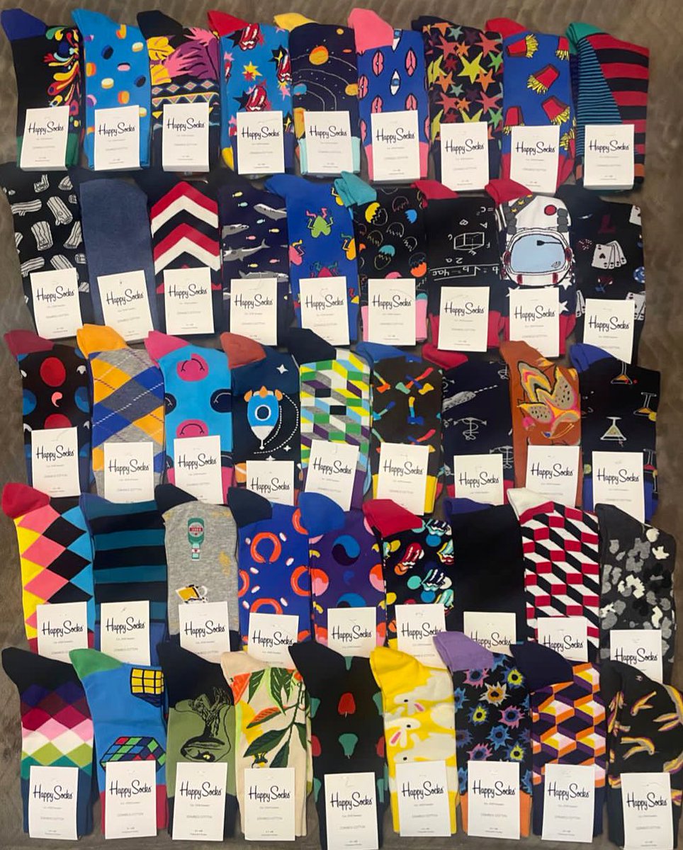 Incase you missed our last stock😄😄

Do get in touch for the #happysocks 
K100