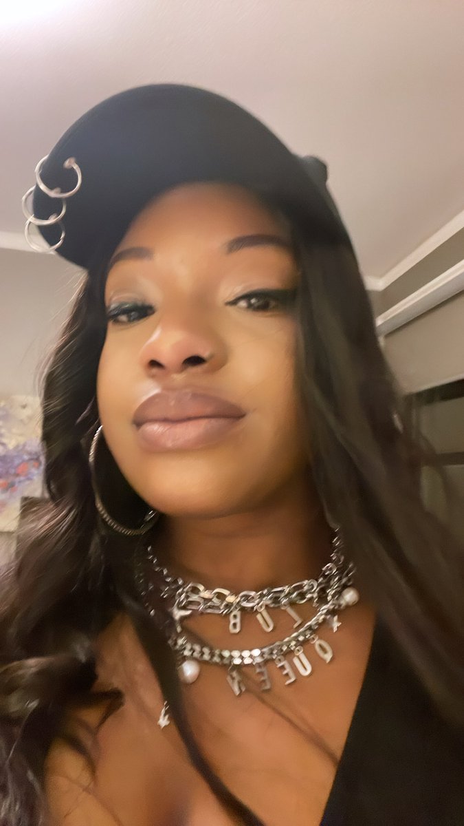 JERSEYCLUBQUEEN 👸🏽 tweet media