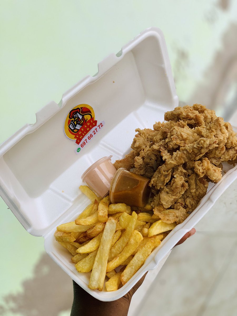 FreakyChicken3's tweet photo. Déjà le week-end 🤩

Livraison de poulet à domicile dans la ville de douala à partir de 500f 😻

Essayez vous ne serez pas déçu 🙈

Merci de RT pour plus de visibilité 🥺🤲🏻🙏🏻 https://t.co/All99U6e1X
