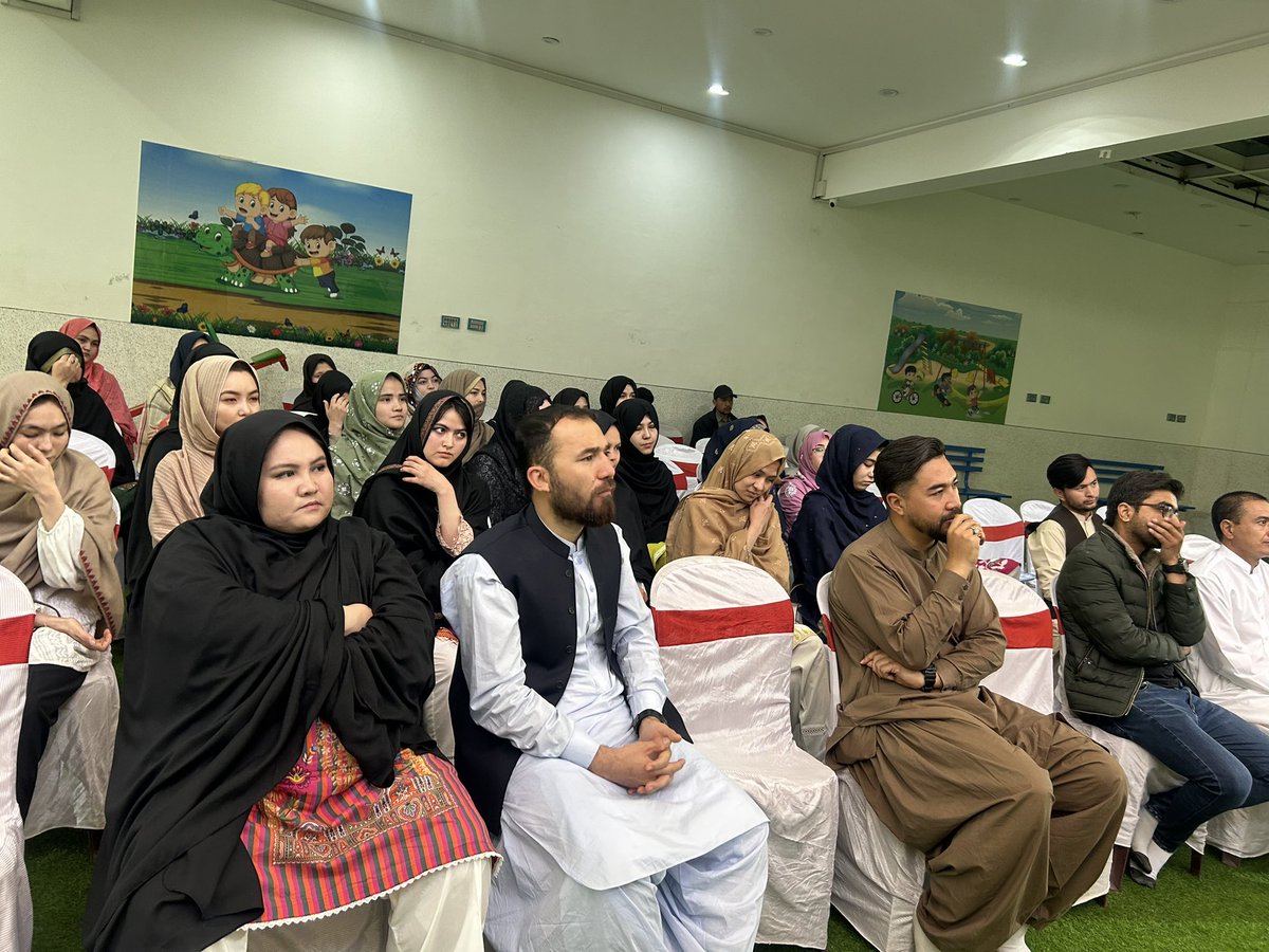 us_union's tweet photo. “Confidence comes from discipline and training”

And confidence is the pillar of building your dreams. Join us to be confident and build your dreams.

It’s professor Syed sadiq’s session going on.

Location : Danish kid campus 

#usutalentfest2023
#usu https://t.co/JKtXfmiKav