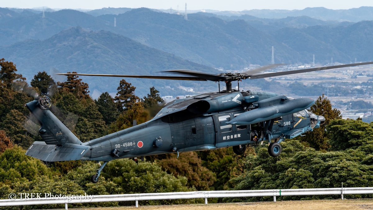 風神😎

#UH60
#ブラックホーク
#blackhawk 
#ヘリコプター 
#Helicopter 
#峯岡山分屯基地
#航空自衛隊
#百里基地 
#百里救難隊 
#PENTAX
#pentax_dfa70200