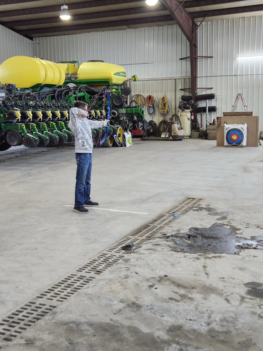 What do you do when it’s 3 weeks till state tournament and have a shoot Saturday with only one practice day at school you set up in the shop!!! #NASP #aimsmallmisssmall !! Thankful to work for guys care about his goals!!!!!