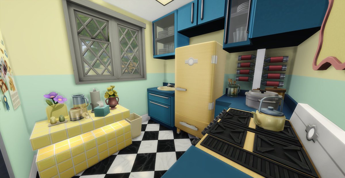 AlisscerV's tweet photo. Day 24 Retro Living in the 70’s for the #febbuild23 by @sims4ideas
I like this tiny kitchen ~ ✨
#ShowUsYourBuilds #TheSims4 #Sims4 https://t.co/9LTlJLcM9N