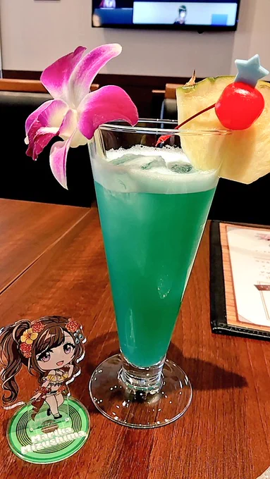 コース料理だよ…まり…さすがの値段だったがほぼケーキ代か?そういえば私は大人だったと思ってMerm4id酒飲んだおいしかったです 