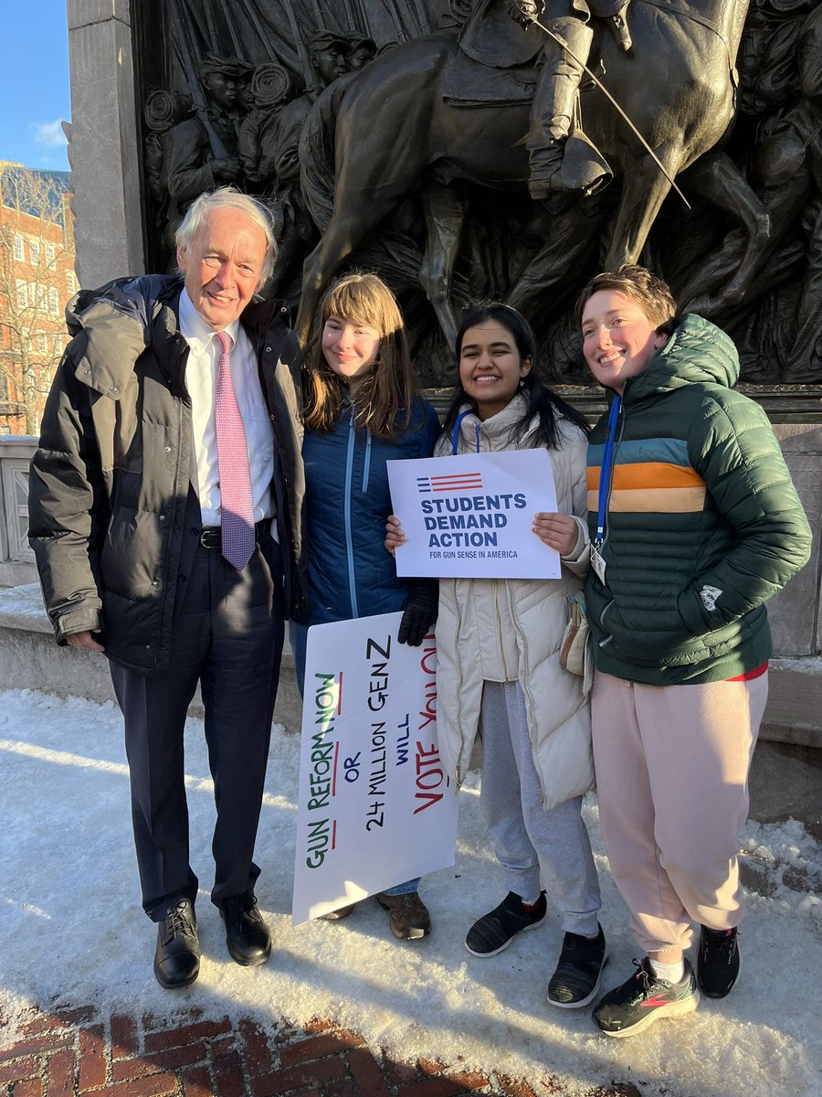 Kathryn Salmon🇺🇦 on Twitter "RT samanthamcgarry Thx SenMarkey for